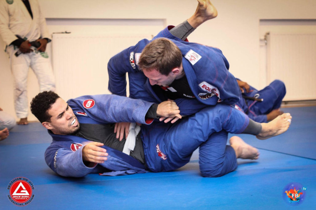 jiu-jitsu-bresilien-gracie-barra